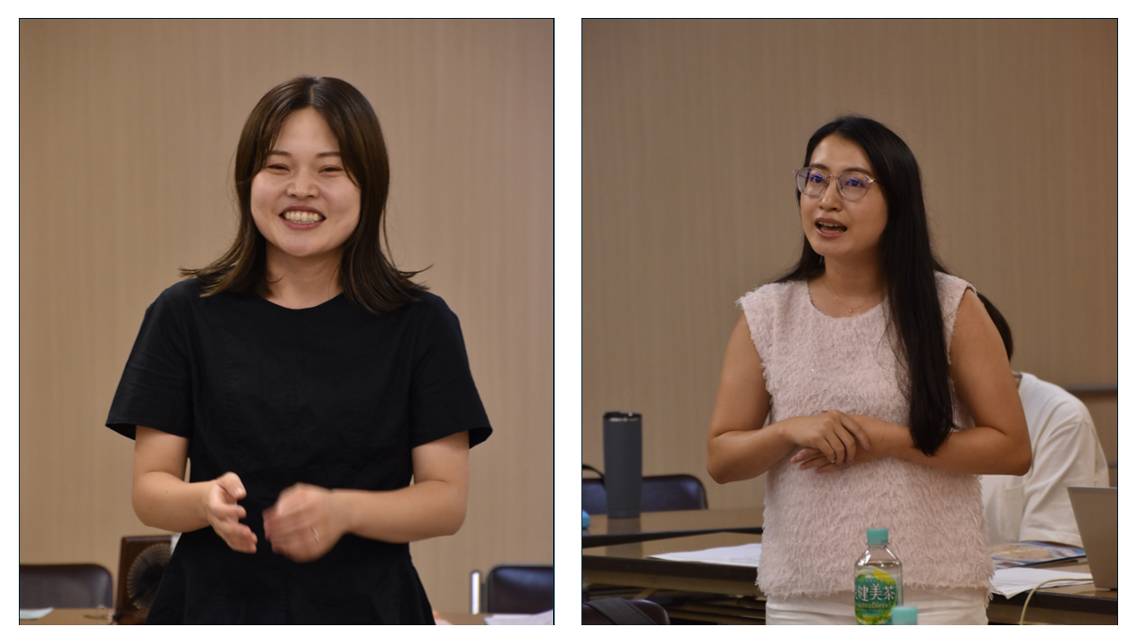 市民ライターの女性2人が立って自己紹介している様子