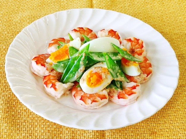 絹さやとえびのサラダの完成写真