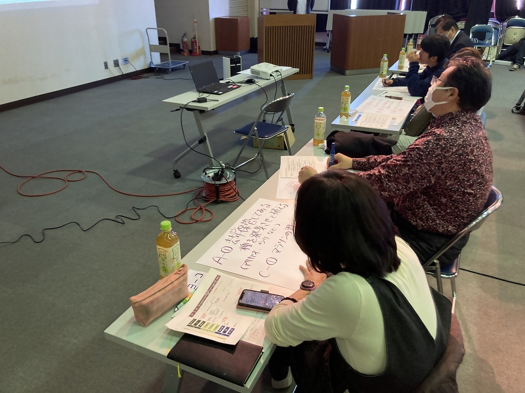 フリップに書き出している様子