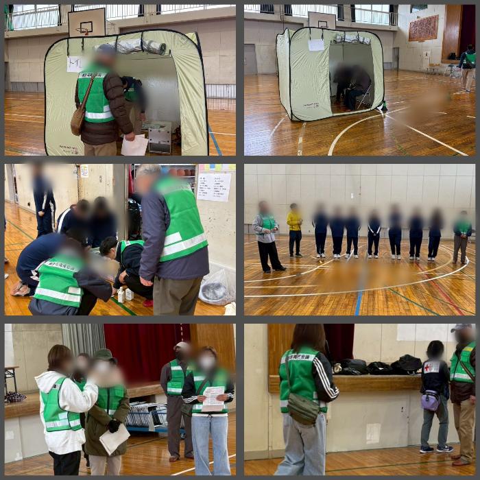 避難訓練に集まったまち協防災部会員、地域の協力者、中学生ボランティア。協力して開設準備中