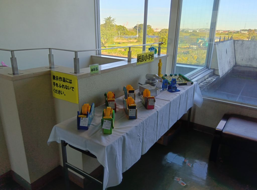 第36回西清川地区文化祭の様子です。今年は小中学生の作品も数多く展示され、会場が賑やかになりました。